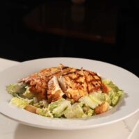 ENSALADA CAESAR con POLLO